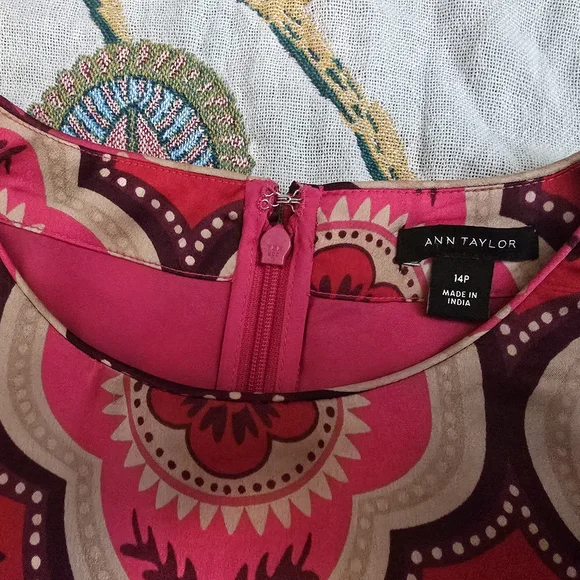 Ann Taylor Patterned Red and Pink Midi Dress - Picture 6 of 11